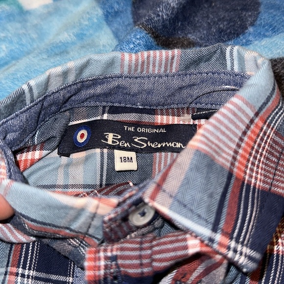 Boys 18M Ben Sherman long sleeve flannel - Picture 3 of 3
